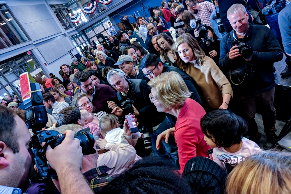 Sen. Elizabeth Warren at a Jan. 12 campaign event in Manchester, New Hampshire (Flickr/Marc Nozell)