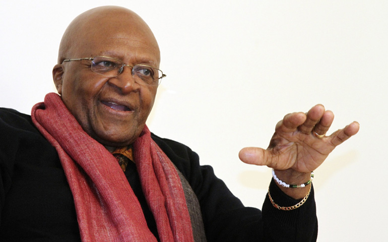 Archbishop Desmond Tutu (CNS/Reuters/B Mathur)