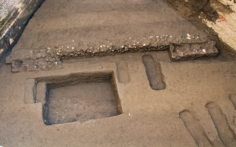 The burial area where the bodies were found during building construction in the Trastevere district of Rome. (Rome's Archaeological Superintendency)