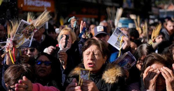 Argentines pray that Pope Leo's visit alleviates their economic stress - National Catholic Reporter thumbnail
