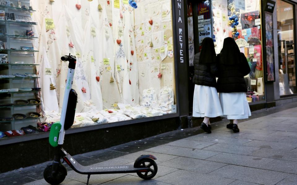 Women religious walk in Madrid Dec. 4, 2018. (CNS/Reuters/Susana Vera)