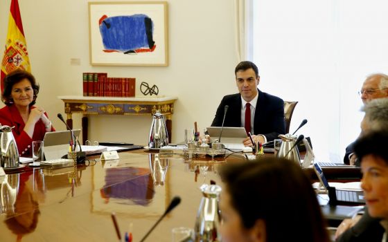 Prime Minister Pedro Sánchez meets with his government in Madrid June 8. (Wikimedia Commons/Pool Moncloa/Jose Maria Cuadrado Jimenez)