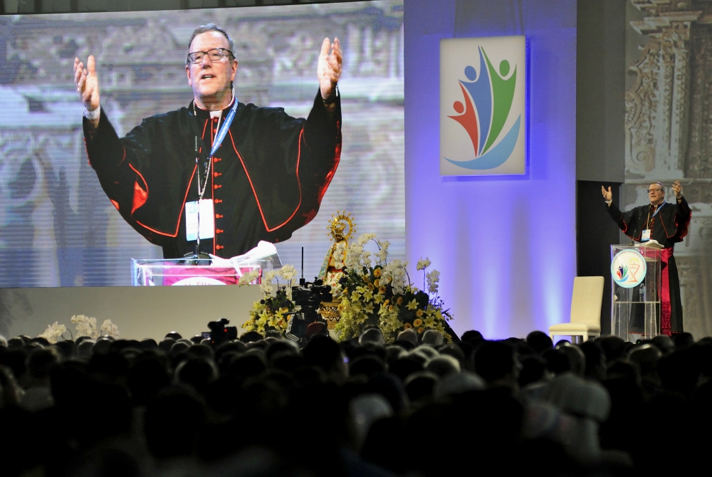 Los Angeles Auxiliary Bishop Robert Barron speaks at a session of the 51st International Eucharistic Congress in Cebu, Philippines, in 2016. (CNS/Katarzyna Artymiak) Los Angeles Auxiliary Bishop Robert Barron speaks at a session of the 51st International Eucharistic Congress in Cebu, Philippines, in 2016. (CNS/Katarzyna Artymiak)
