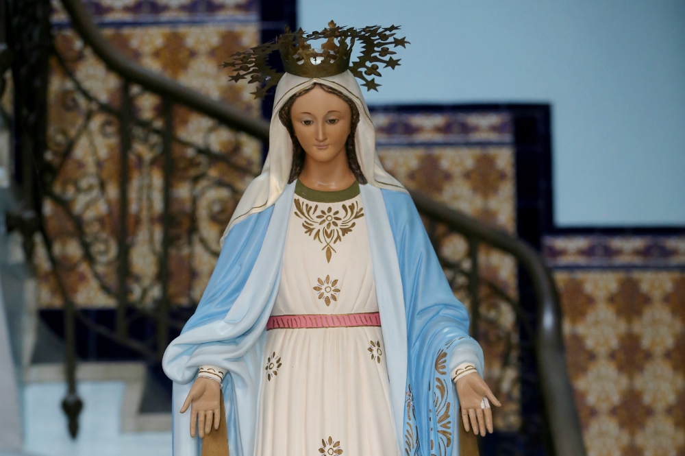 A statue of Mary is seen in the hallway at Mutual Help Catholic Hospital in San Juan, Puerto Rico, Oct. 25, 2017, more than one month after Hurricane Maria devastated the island. (CNS/Bob Roller) A statue of Mary is seen in the hallway at Mutual Help Catholic Hospital in San Juan, Puerto Rico, Oct. 25, 2017, more than one month after Hurricane Maria devastated the island. (CNS/Bob Roller)
