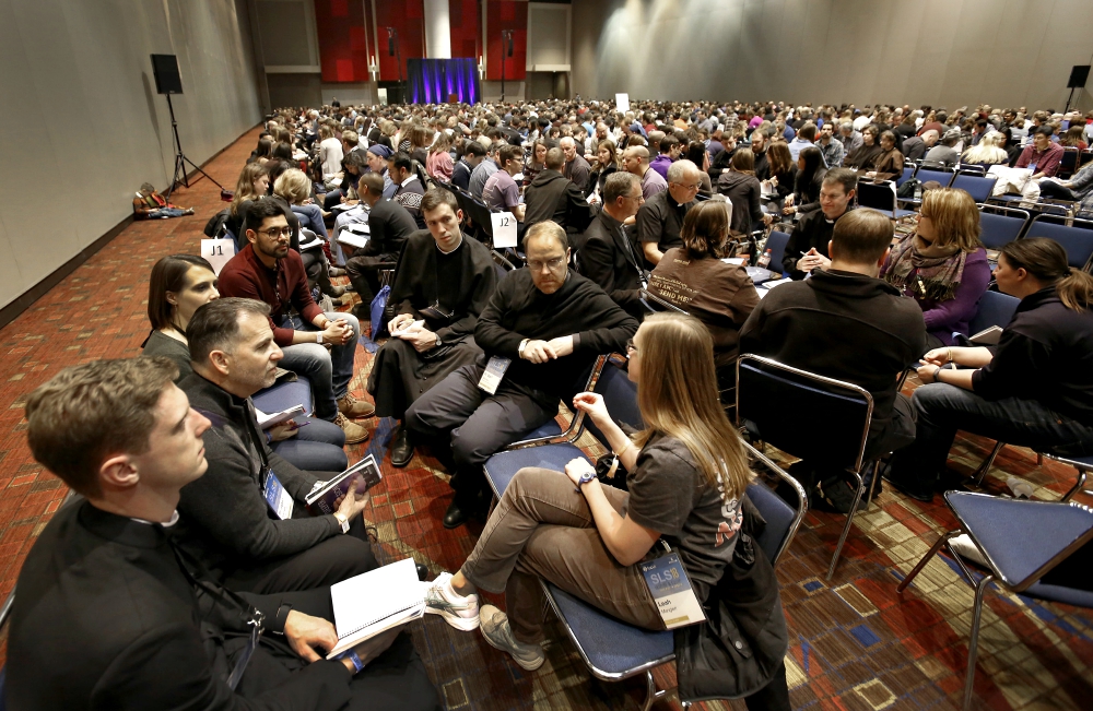 Hundreds of campus ministers gather for a session of FOCUS' 2018 Student Leadership Summit Jan. 3 in Chicago. (CNS/Chicago Catholic/Karen Callaway) Hundreds of campus ministers gather for a session of FOCUS' 2018 Student Leadership Summit Jan. 3 in Chicago. (CNS/Chicago Catholic/Karen Callaway)