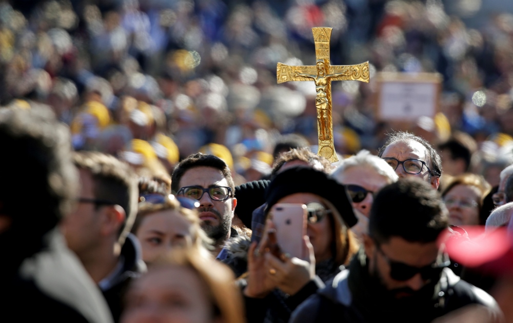 Faithful attend Pope Francis' Angelus in St. Peter's Square Feb. 4 at the Vatican. (CNS/Reuters/Max Rossi)