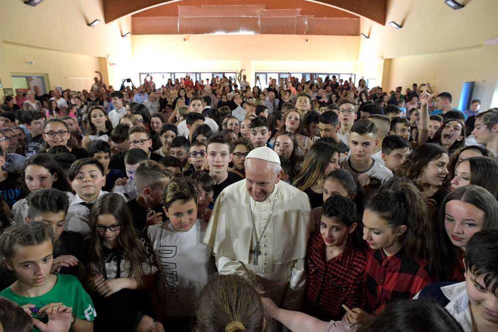Mercy Friday Pope surprises students rehearsing after school