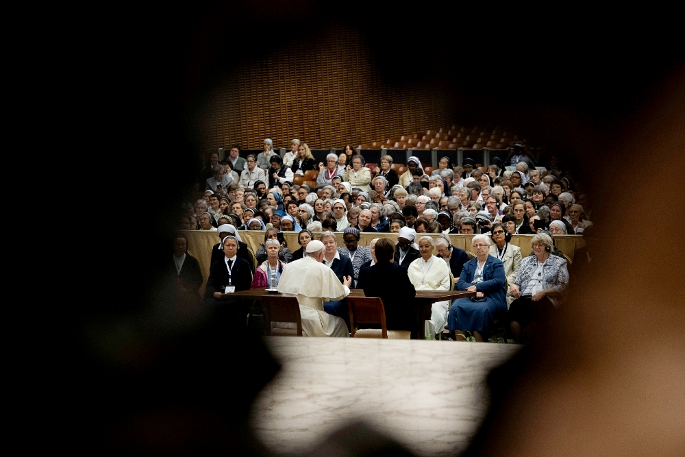 Pope Francis meets with 850 superiors general May 10, 2019, at the Vatican, who were in Rome for the plenary assembly of the International Union of Superiors General. The organization represents more than 450,000 sisters in more than 100 countries. (CNS)