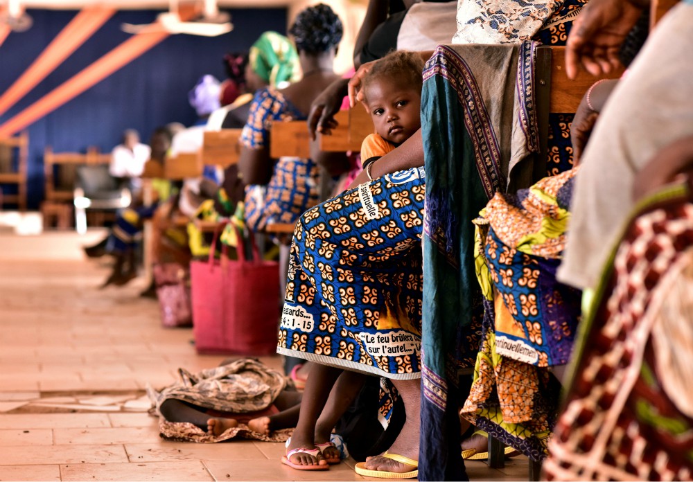 Displaced Christians attend a church service in Kaya, Burkina Faso, May 16, 2019. (CNS/Reuters/Anne Mimault)