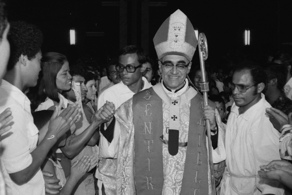 St. Archbishop Óscar Romero greets worshipers in San Salvador, El Salvador, in an undated photo. (CNS/Octavio Duran)