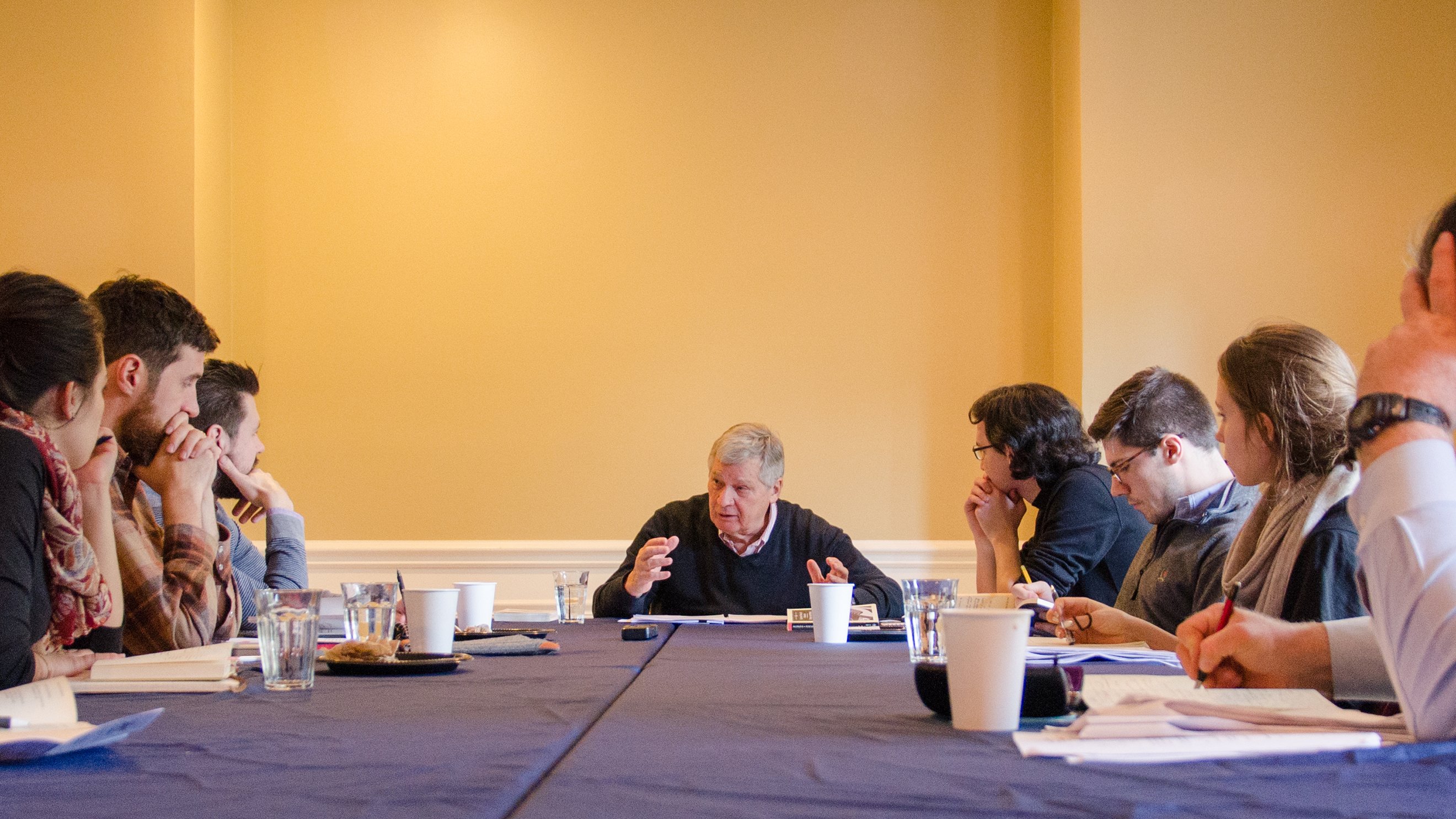 Paul Mariani, a Catholic poet at Boston College gives a master class to graduate students at the Lumen Christi Institute at the University of Chicago. (CNS photo/Mark Franzen, Lumen Christi Institute)