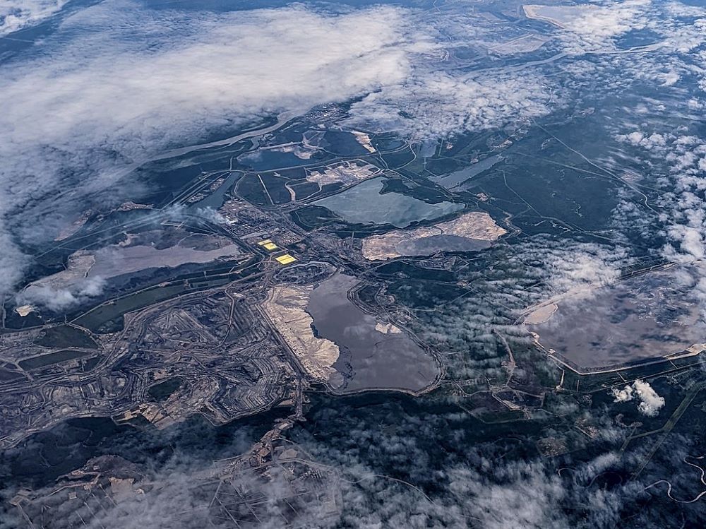Syncrude's oil sands mine works, Mildred Lake, Alberta
