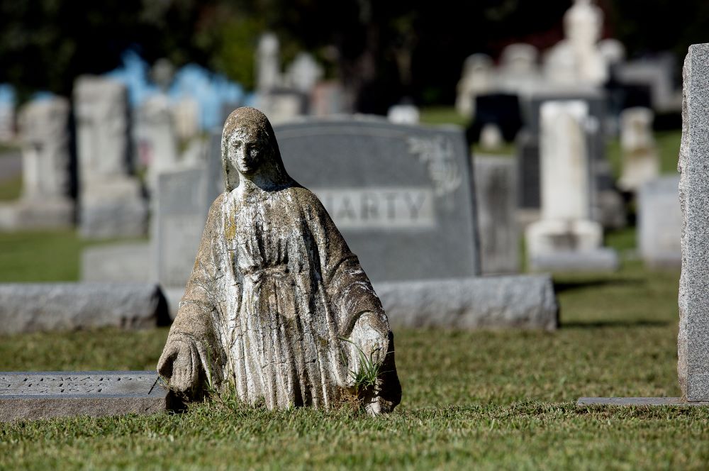 St. Mary Parish's cemetery in Alexandria, Va., is seen in this 2017 file photo. (CNS photo/Tyler Orsburn)