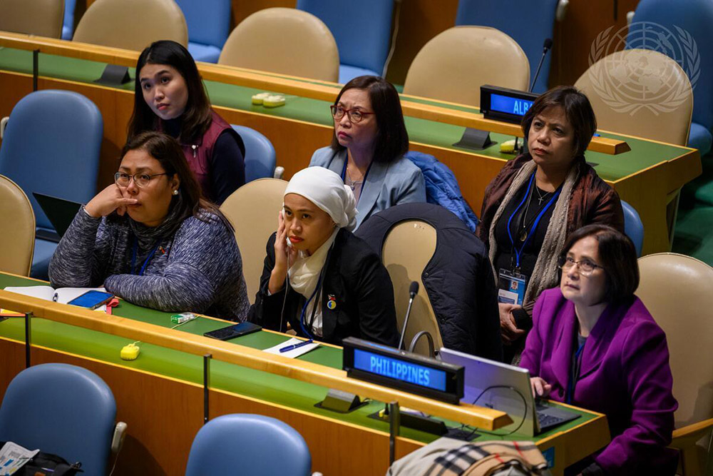 Delegates attend a meeting of the 67th session of the Commission on the Status of Women, held March 6-17 at the United Nations in New York. (UN photo)