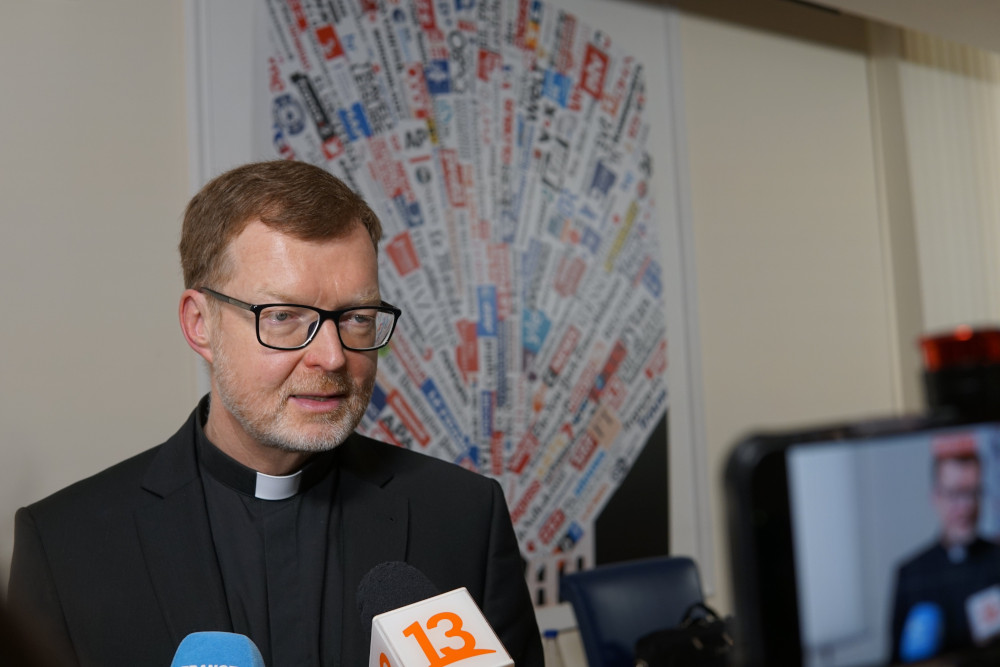 Jesuit Fr. Hans Zollner speaks to reporters after a news conference at the headquarters of the Italian Foreign Press Association in Rome, Italy, April 17, 2023. (CNS photo/Justin McLellan)