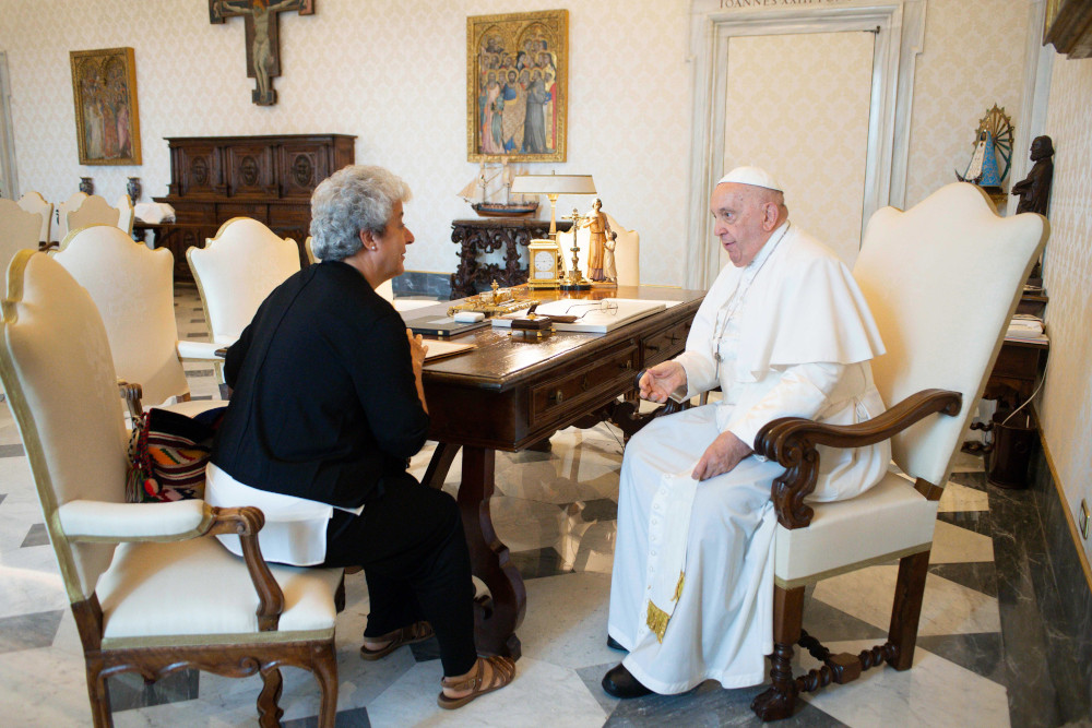 Pope Francis meets with Maria Campatelli, director of the Centro Aletti,  at the Vatican Sept. 15, 2023. (CNS photo/Vatican Media)