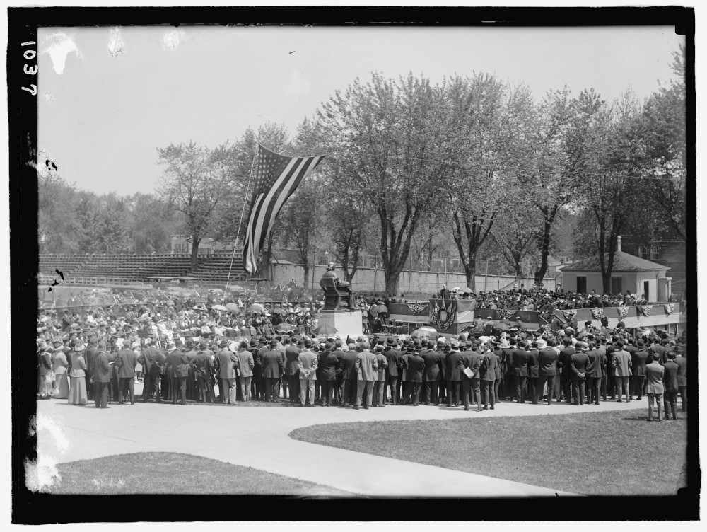 A photo of the May 4, 1912, dedication of the John Carroll statue at Georgetown University. (Wikimedia Commons/The Library of Congress)