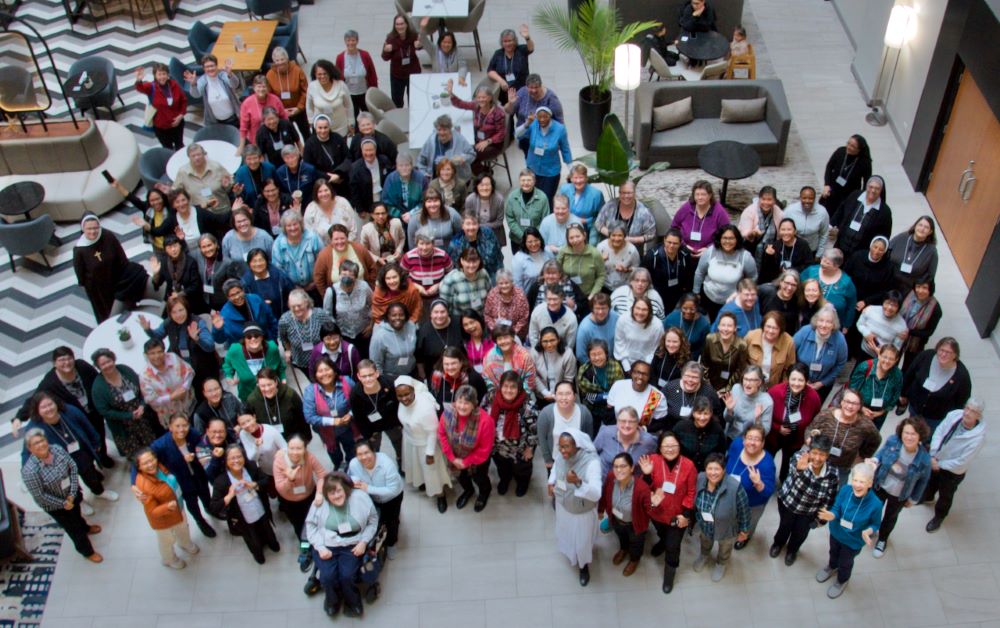Participants in the Leadership Collaborative's Hope-Esperanza Conference gather for a group photo Jan. 27 in Chicago.