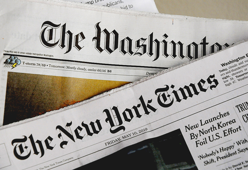 Print editions of The Washington Post and The New York Times (Dreamstime/Deanpictures)