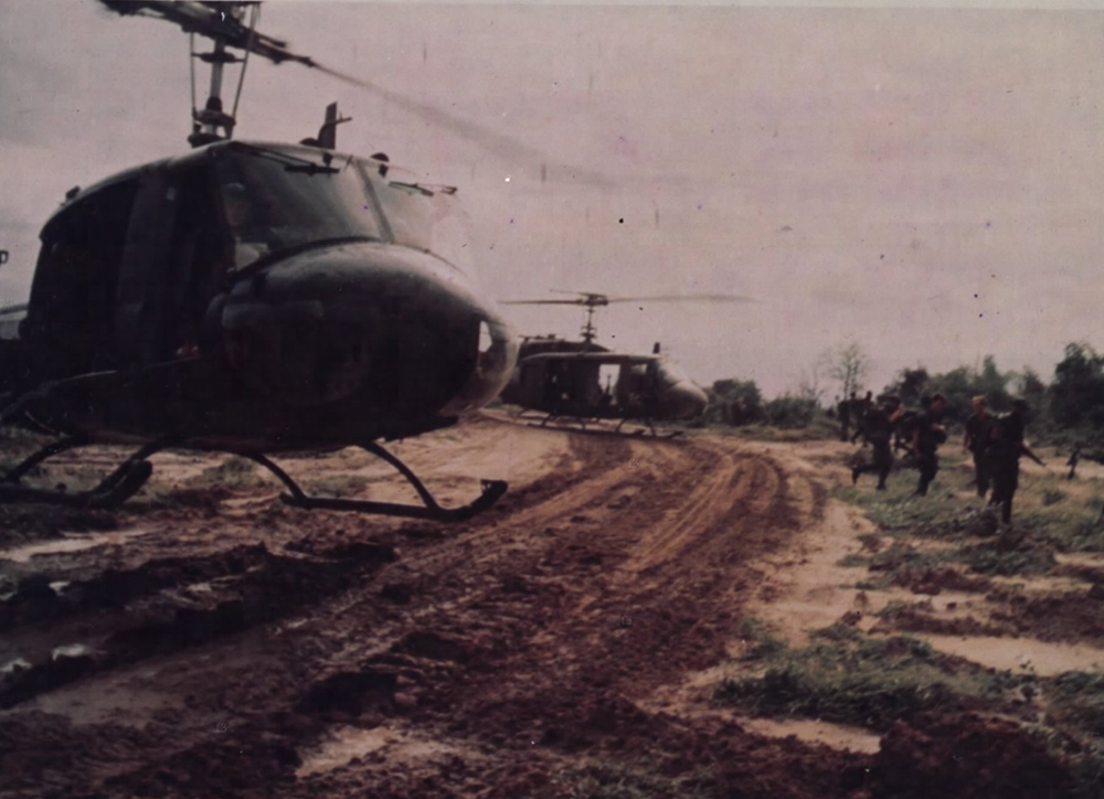 Helicopters land men of the 2nd Battalion, 27th Infantry, 25th Infantry Division, for a long range reconnaissance patrol in Vietnam Aug. 18, 1970. (Wikimedia Commons/NARA/SP4 Sal Mancusi)