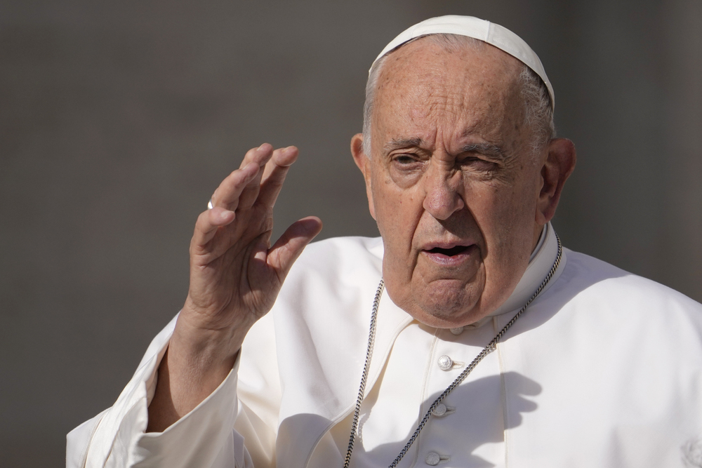 Pope Francis apologizes for use of anti-gay slur Pope Francis waving
