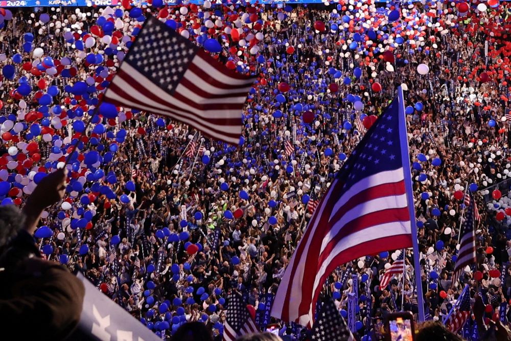 Balloons and flags at DNC Balloons and flags at DNC