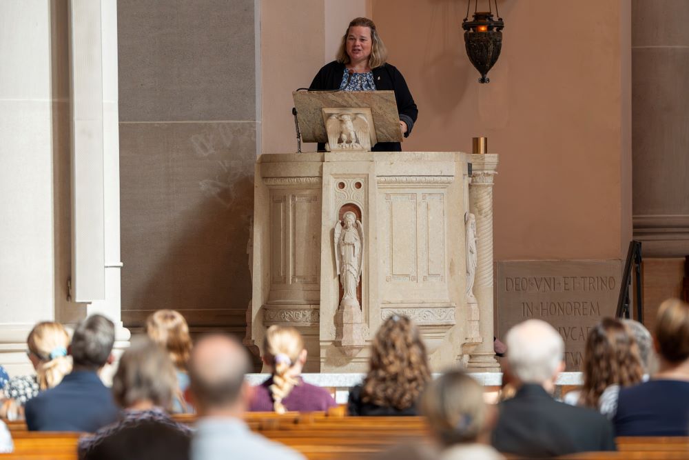 Rhonda Miska offers a Scripture reflection. Rhonda Miska offers a Scripture reflection.