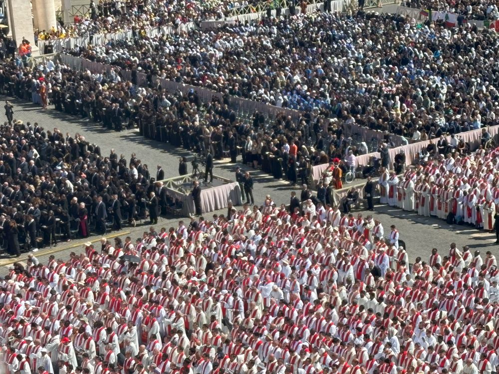 Crowd Crowd