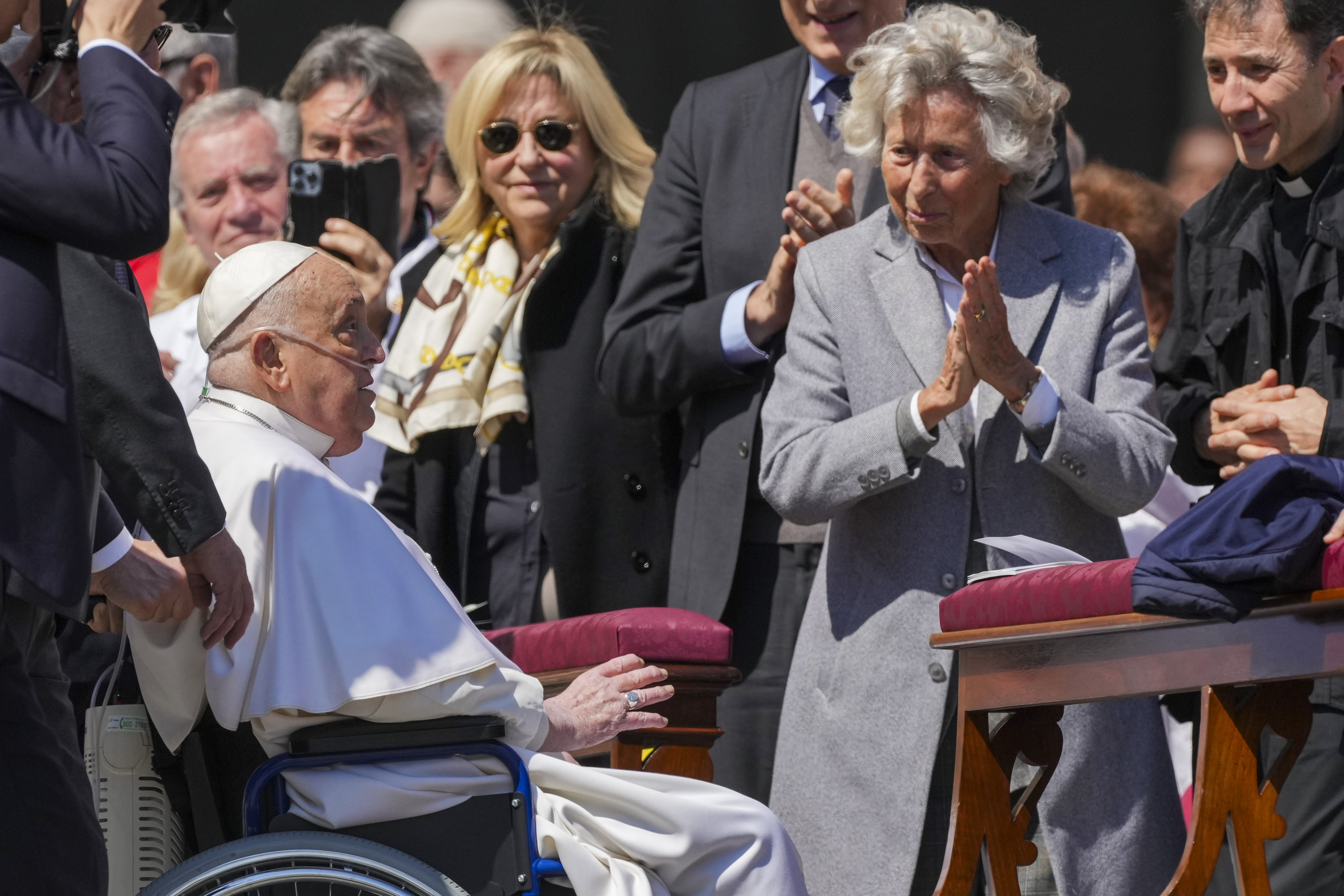 Pope Francis greets the faithful in St. Peter's Square at the end of the closing Mass for the Jubilee of the Sick and Health Care Workers at the Vatican April 6, 2025. (CNS photo/Pablo Esparza)