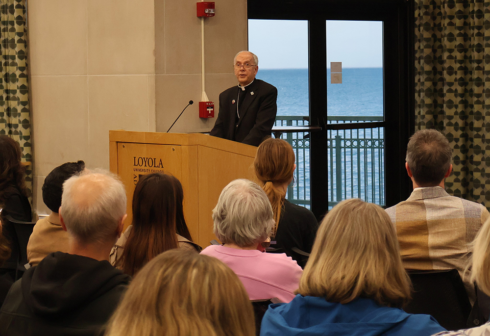 Bishop Mark Seitz of El Paso, Texas, gives the 2025 Cardinal Bernardin Common Cause lecture April 22 at Loyola University Chicago. (Courtesy of Hank Center for the Catholic Intellectual Heritage/Loyola University Chicago)
