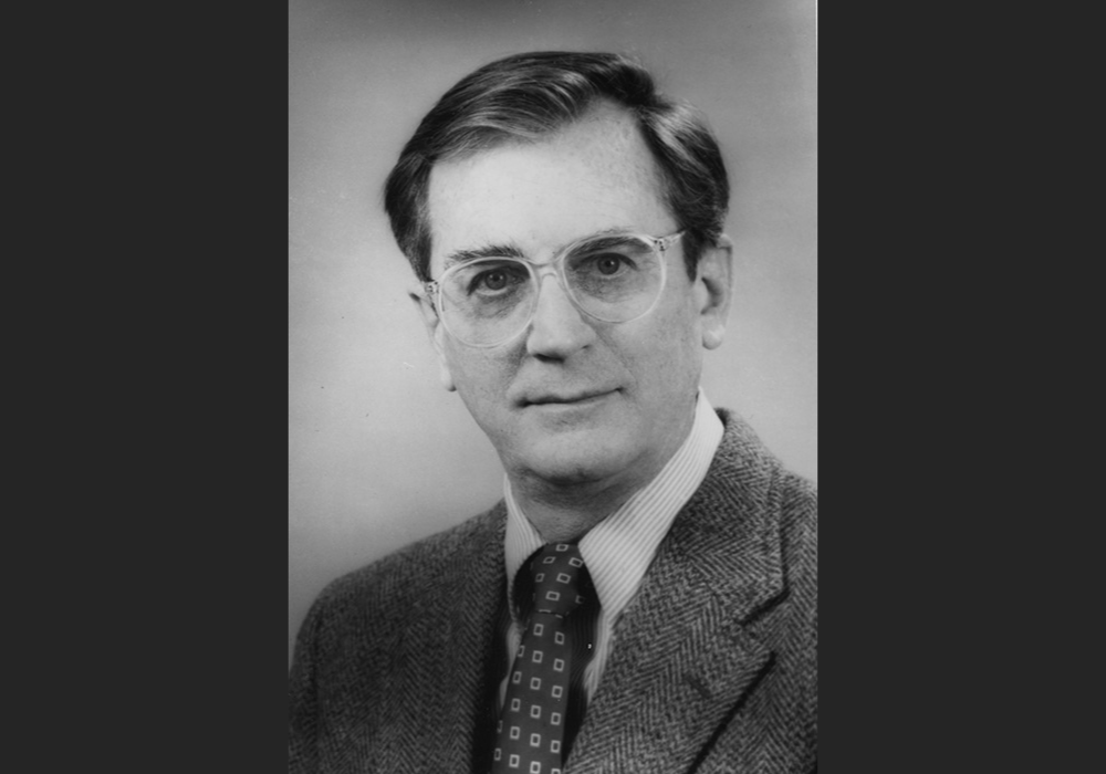 Jesuit Fr. Roger Haight, circa 1999 (NCR file photo)