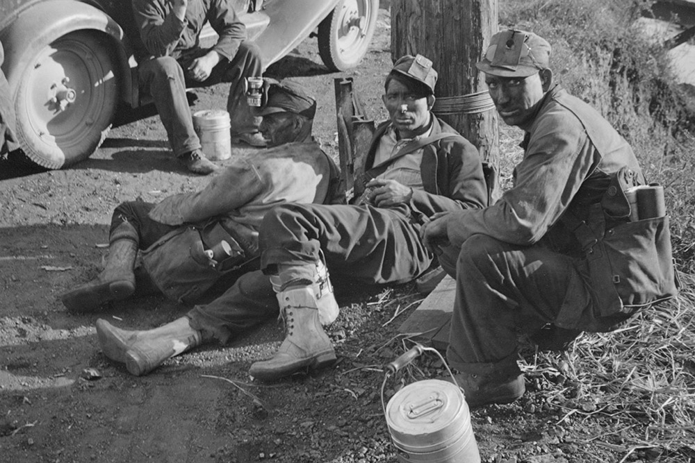 Coal miners in Williamson, West Virginia, in 1935 (Library of Congress Prints and Photographs Division/Ben Shahn)