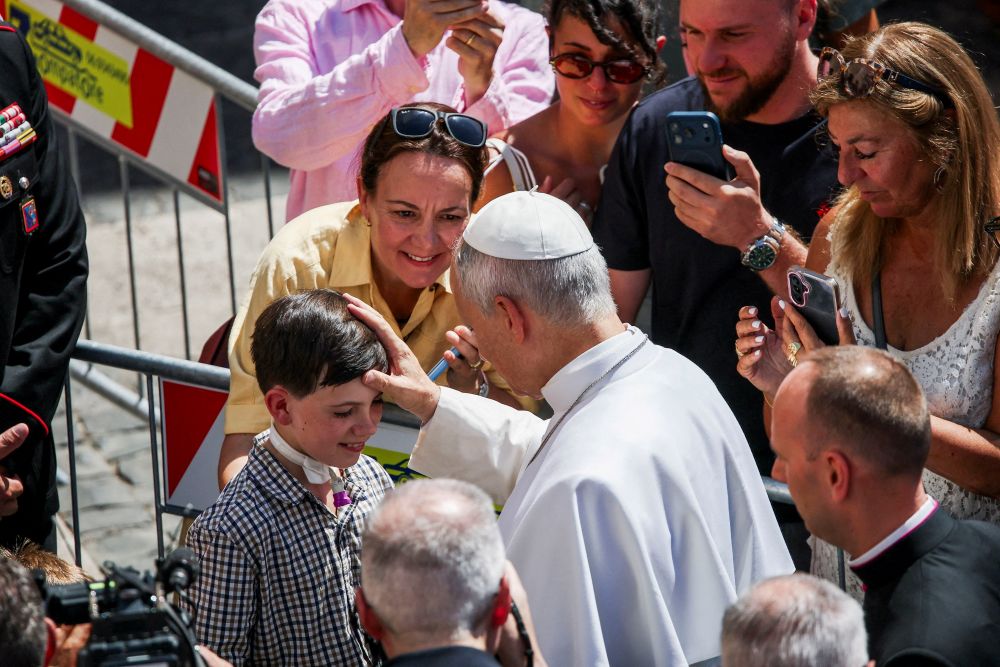 The pontiff prayed for peace in the Holy Land, and in Ukraine and Russia. He also prayed for Colombia following an earthquake there.