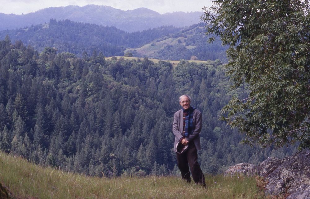 Fr. Henri Nouwen poses during a 1996 visit to Guerneville, Calif. He died Sept. 21, 1996. (CNS/Courtesy John M. Kelly Library/Kevin F. Dwyer)