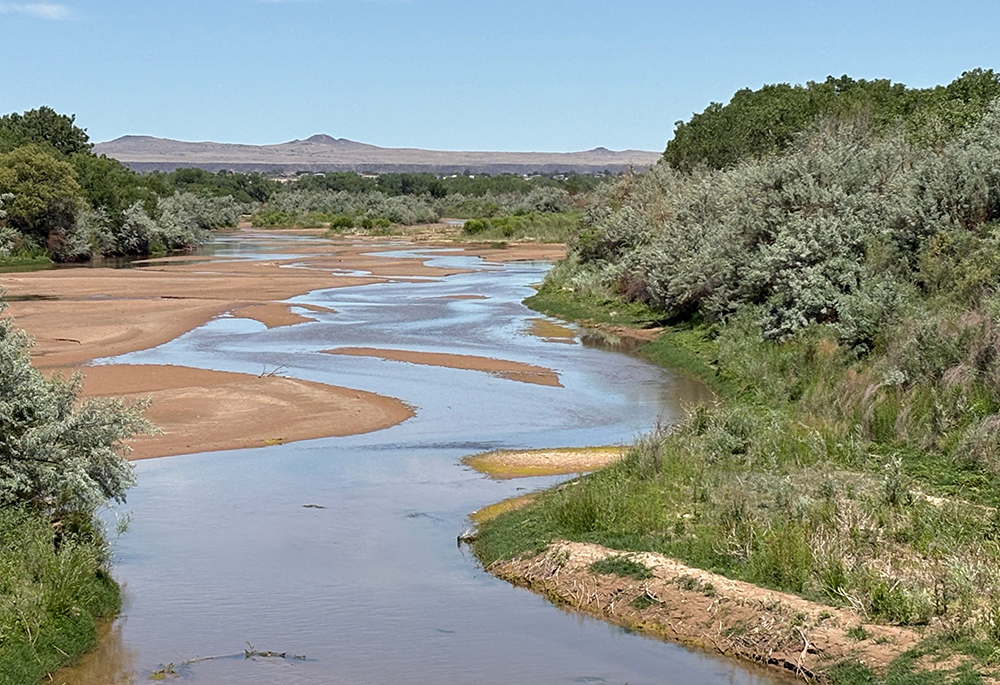 Sand bars develop along the Rio Grande as stretches of the river begin to dry in Albuquerque, New Mexico, on May 14, 2026. (AP photo/Susan Montoya Bryan)