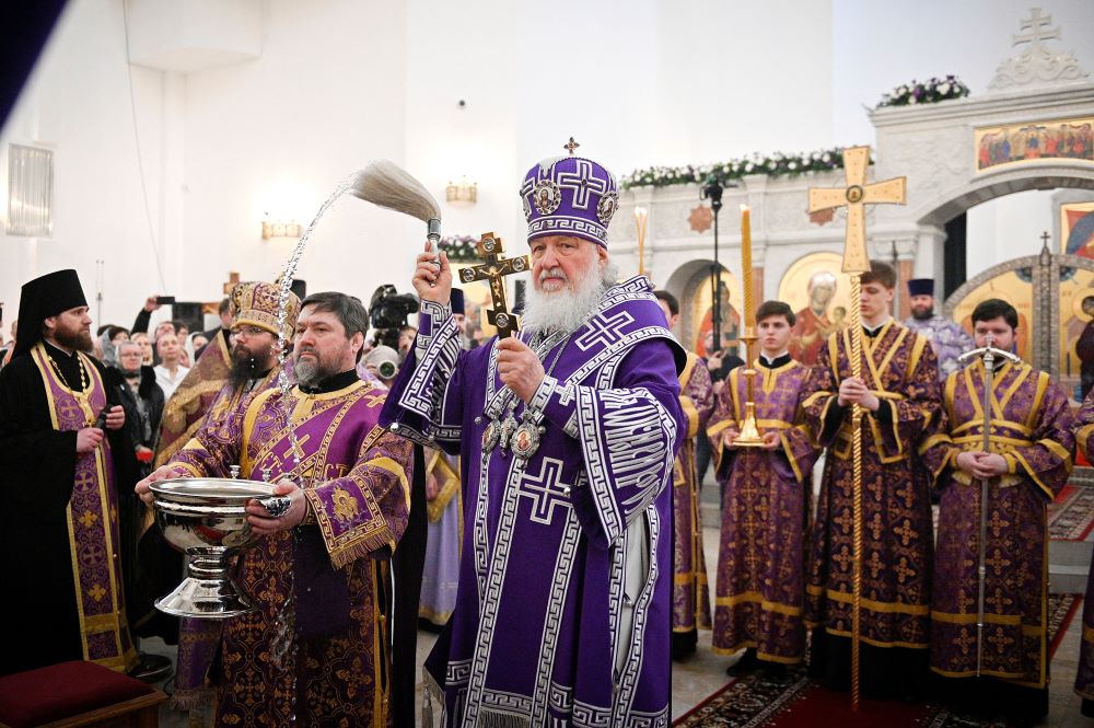 Russian Orthodox Patriarch Kirill of Moscow leads a cathedral consecration service in Moscow April 10. (CNS photo/Reuters/Patriarchal Press Service/Oleg Varaov)
