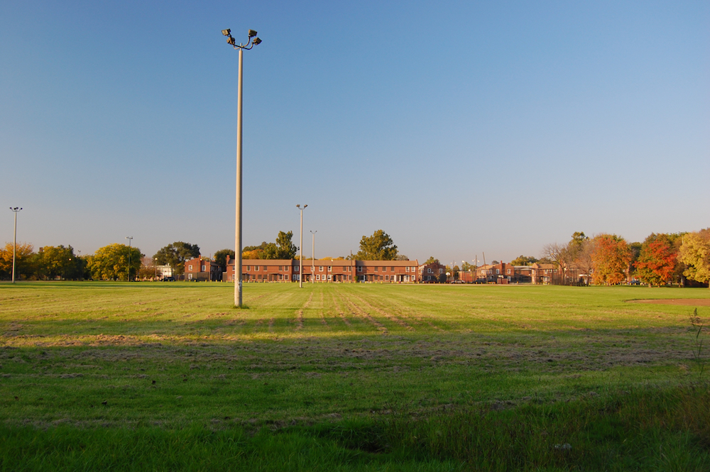 Altgeld Gardens housing units pictured Oct 11, 2008 (Flickr/Eric Allix Rogers)