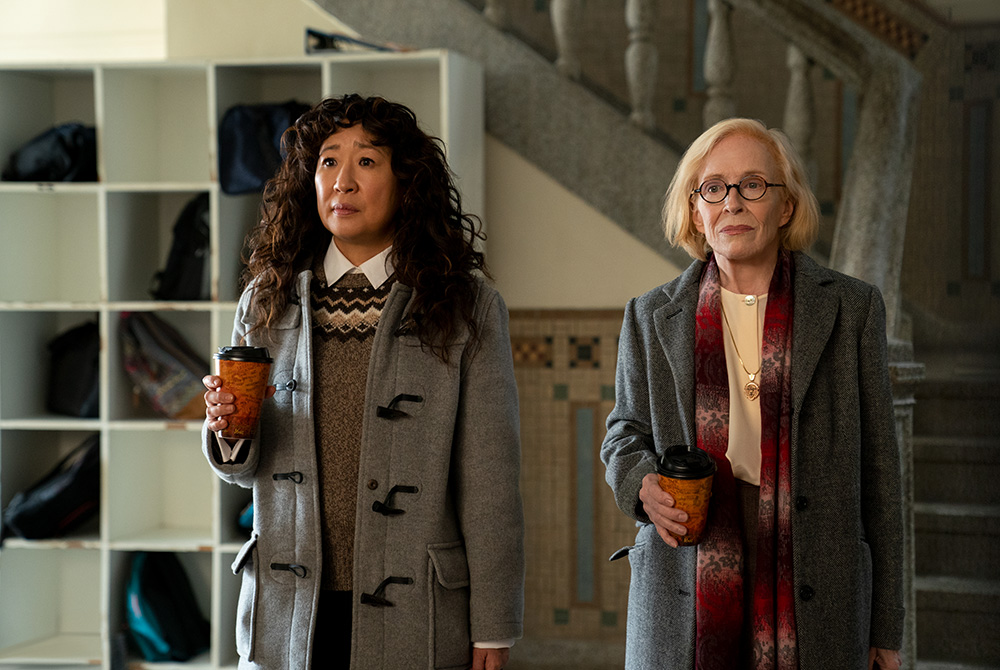 Sandra Oh as Ji-Yoon and Holland Taylor as Joan in "The Chair" (Netflix © 2021/Eliza Morse)