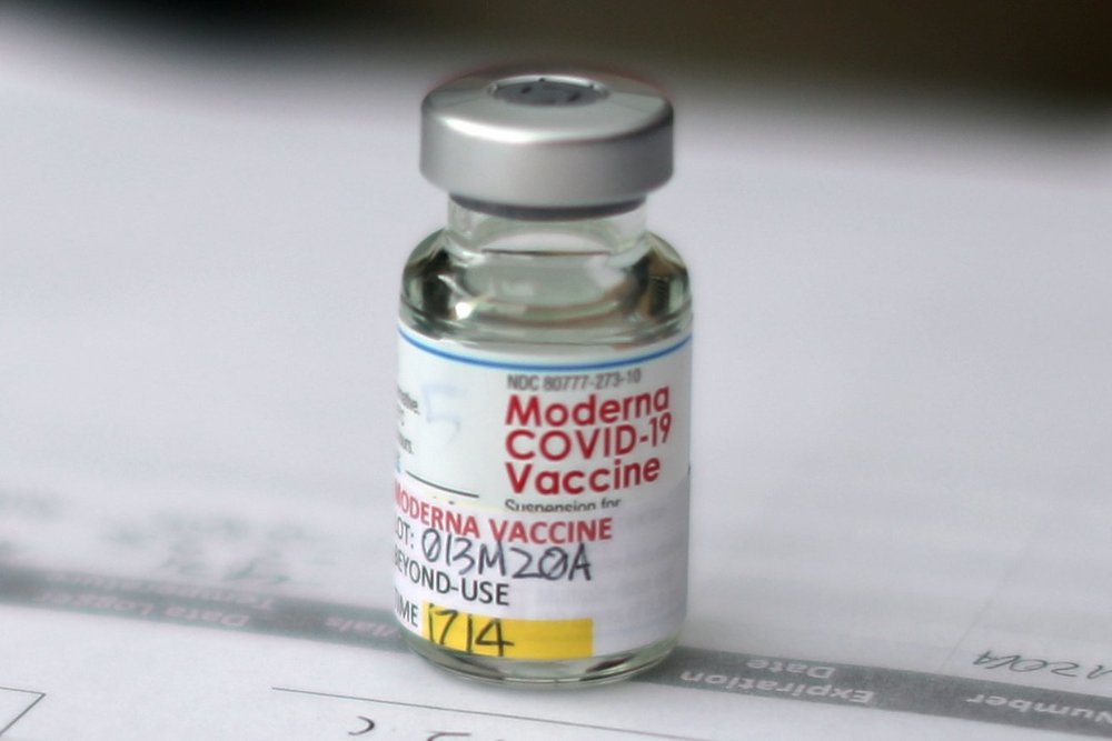 A vile of the Moderna COVID-19 vaccine (CNS/Reuters/Lucy Nicholson)