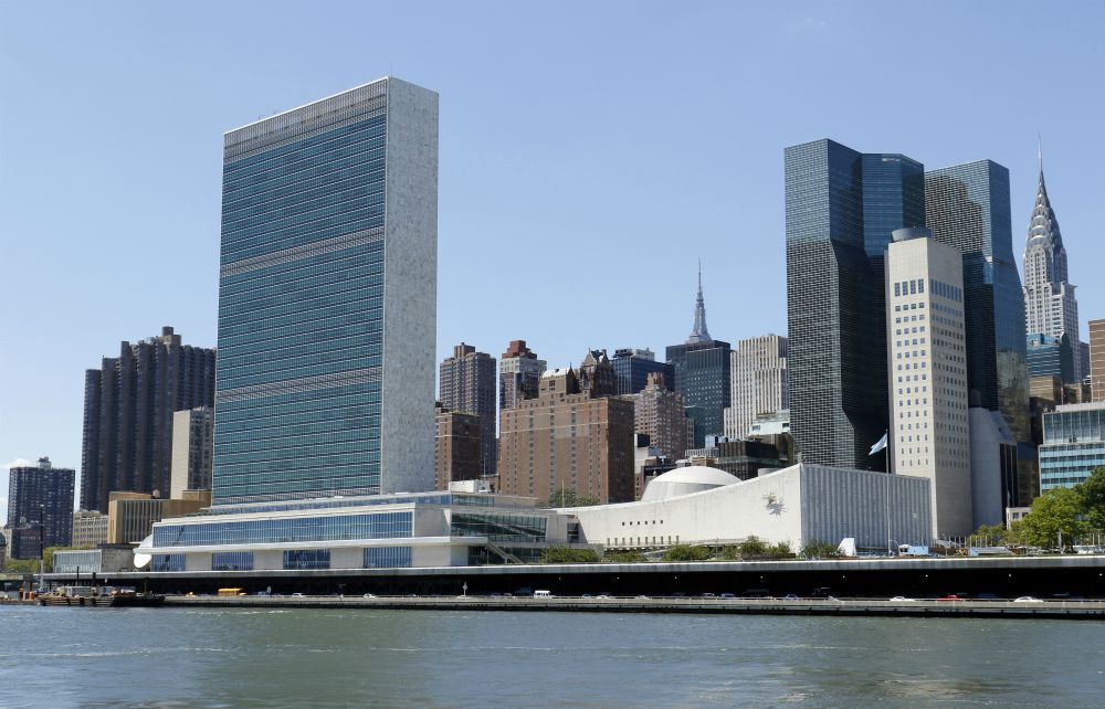 UN UN