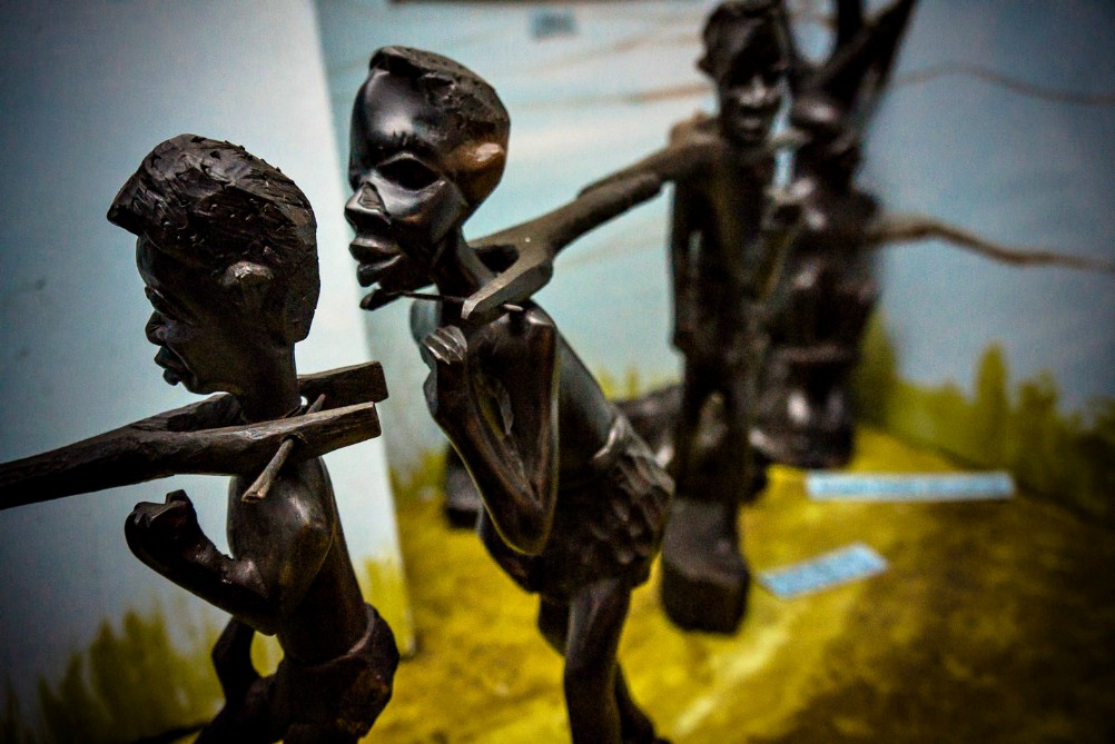 Carvings depict a caravan of people being taken into slavery at Lake Malawi Museum in Mangochi, Malawi. (Wikimedia Commons/Tim Cowley) Carvings depict a caravan of people being taken into slavery at Lake Malawi Museum in Mangochi, Malawi. (Wikimedia Commons/Tim Cowley)