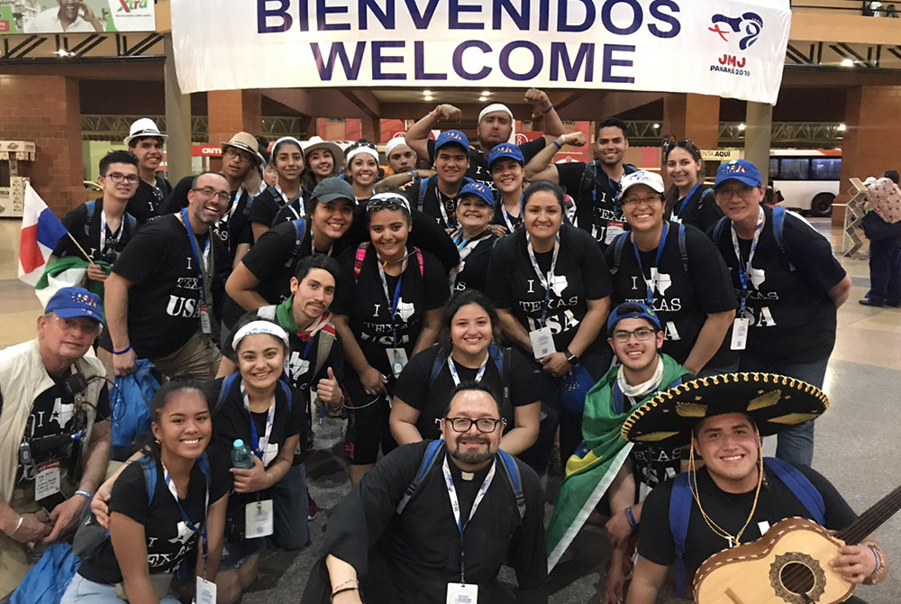 Fr. Fabian Marquez, front row, center, is pictured in this group photo. Marquez is pastor of El Buen Pastor Mission in the Sparks Colonia of El Paso, Texas. (Courtesy of Catholic Extension)