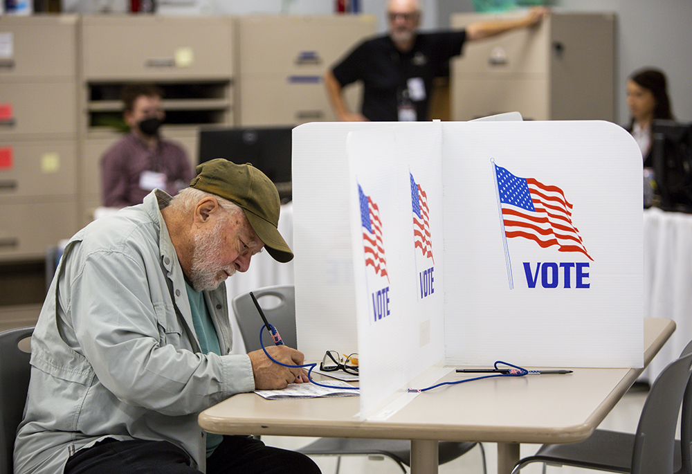 Voters cast their ballots Sept. 23 in Minneapolis. With Election Day still more than six weeks off, the first votes of the midterm election were already being cast that Friday in a smattering of states, including Minnesota. (AP photo/Nicole Neri) Voters cast their ballots Sept. 23 in Minneapolis. With Election Day still more than six weeks off, the first votes of the midterm election were already being cast that Friday in a smattering of states, including Minnesota. (AP photo/Nicole Neri)