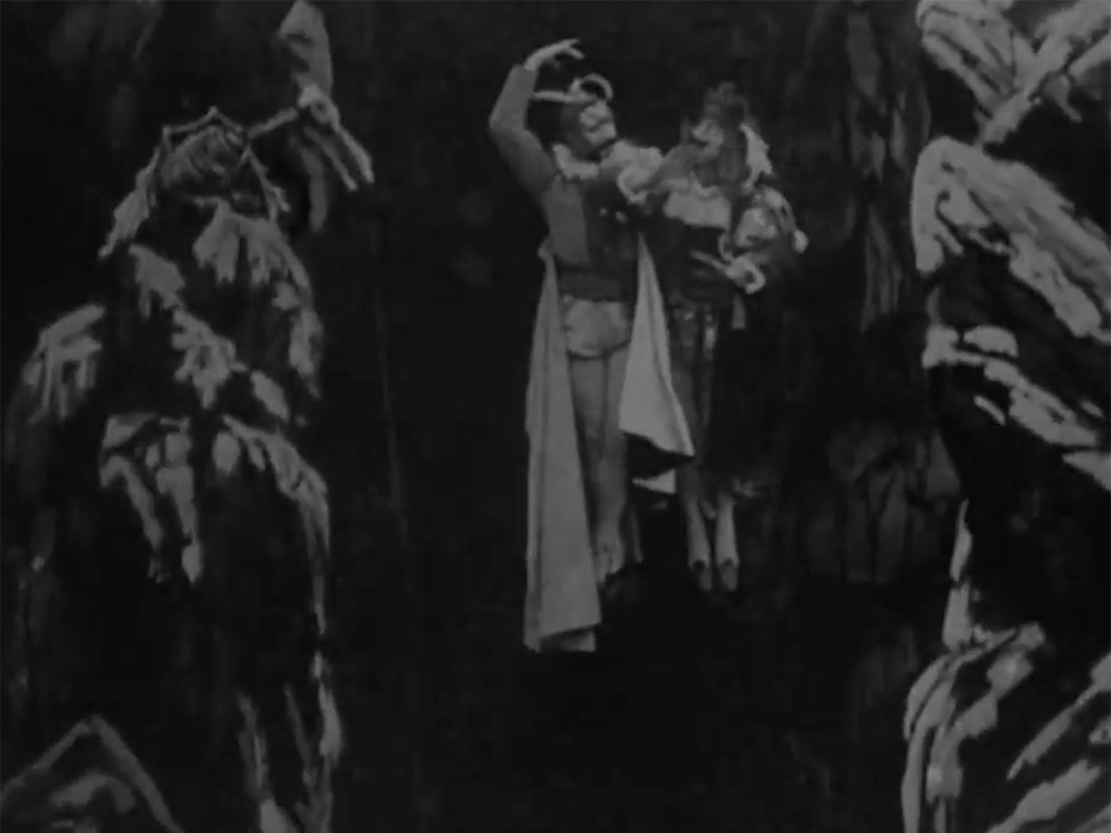 A scene from Georges Méliès' 1903 film "Faust aux enfers," or "The Damnation of Faust" (NCR screenshot)