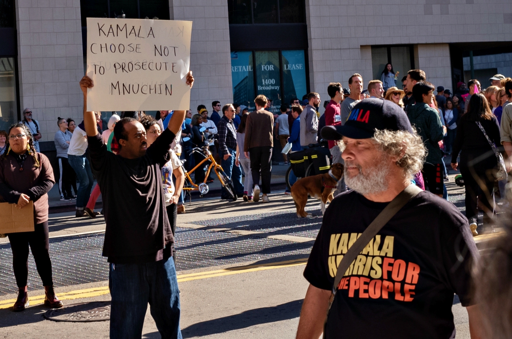 Supporters and protesters are seen at Sen. Kamala Harris' campaign launch rally for the 2020 presidential election Jan. 27 in Oakland, California. (Wikimedia Commons/Bastian Greshake Tzovaras)