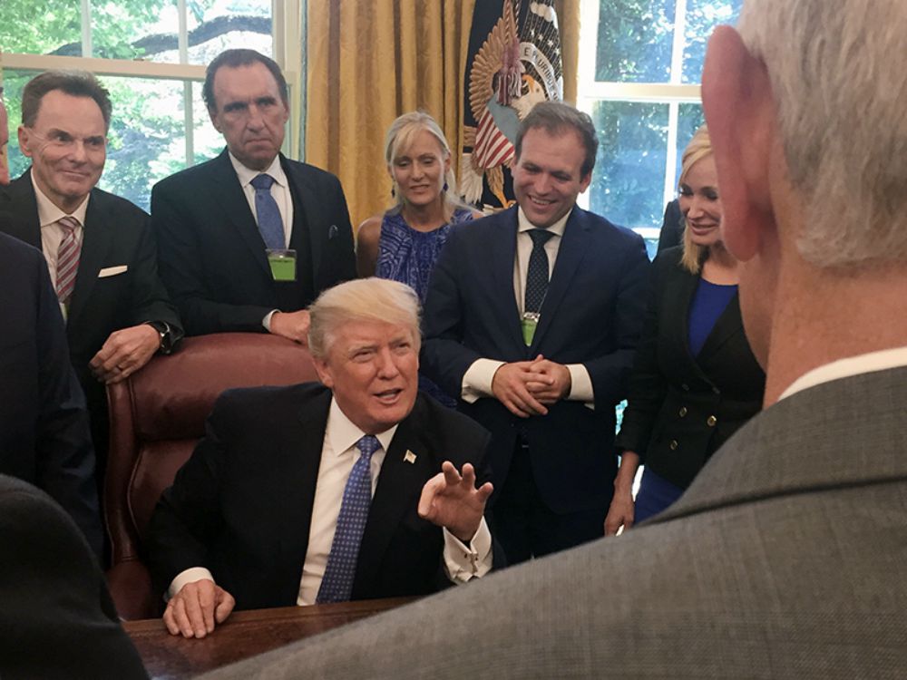 Evangelical leaders with Trump