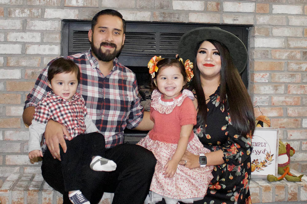 Sarai Martinez and her family at home for Thanksgiving 2021 in Joliet, Illinois (Courtesy of Sarai Martinez)