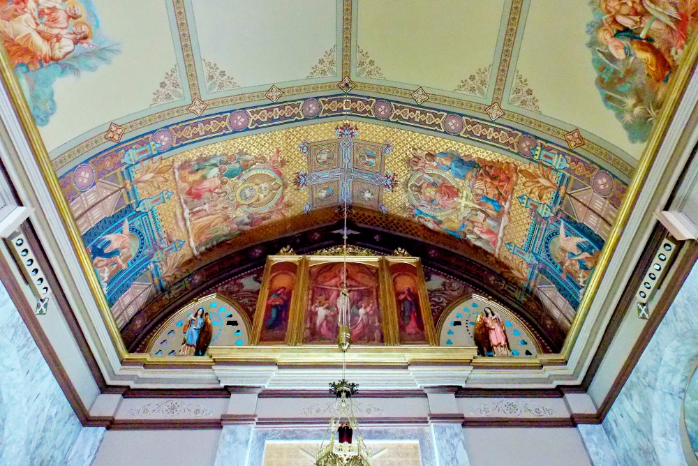 The interior of Sts. Peter and Paul Cathedral in the Diocese of St. Thomas, Virgin Islands (Wikimedia Commons/Farragutful)