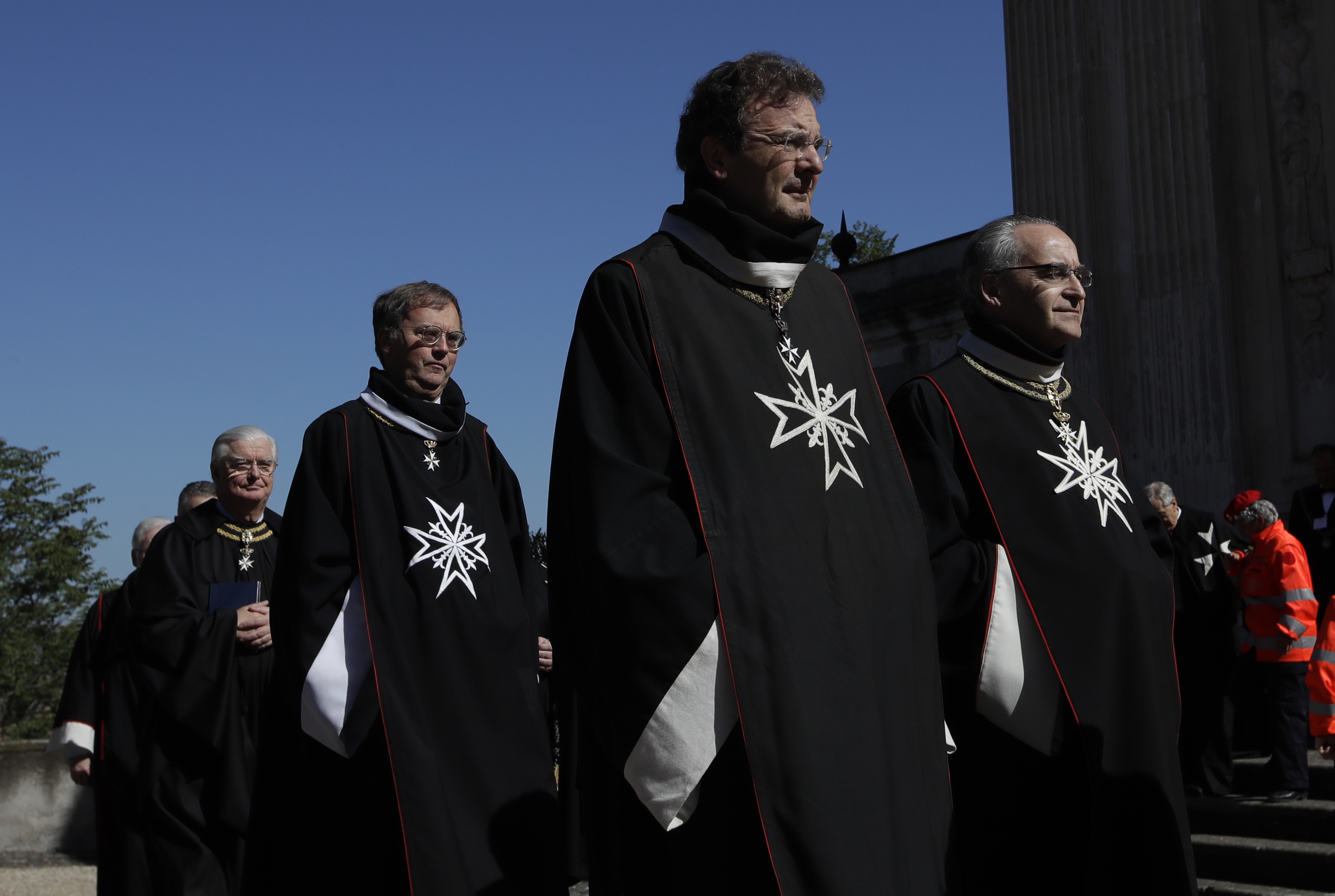 Albrecht von Boeselager, second from right, walks in procession along with other Knights of Malta before the election of the new Grand Master, at the order's Villa Magistrale on Rome's Aventine Hill ahead of the secret balloting on April 29, 2017 (AP Phot