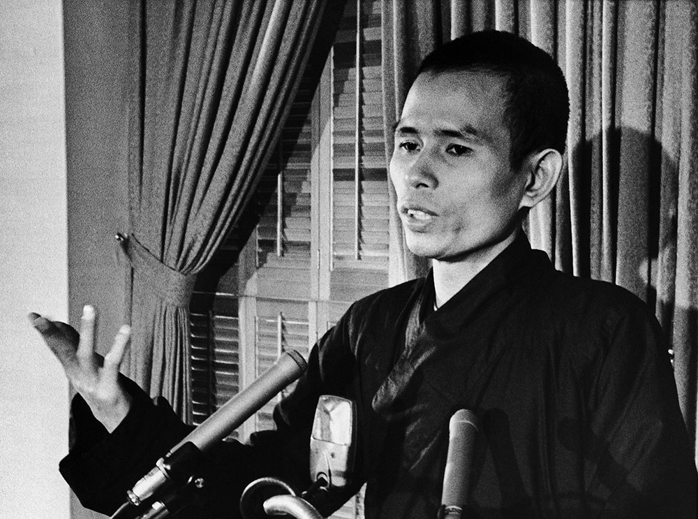 Thích Nhất Hạnh speaks at a news conference in Washington, D.C., on June 3, 1966. (AP/Washington Star)